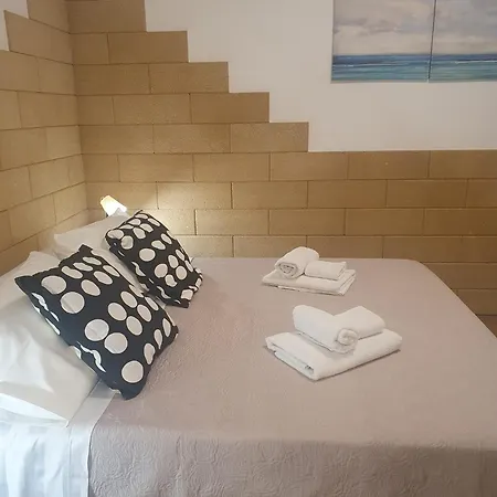 La Dimora Di Don Vito - La Casa Ideale Per 3 Ospiti * Bari